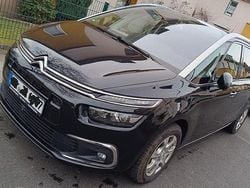 Schwarz Gebraucht 2017 Citroën Grand C4 Picasso Van / Kleinbus | 13.599 € (Fairer Preis)