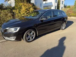 Schwarz Gebraucht 2016 Volvo V60 Summum Kombi | 15.900 € (Fairer Preis)