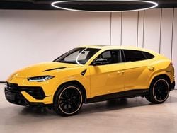 Gelb Gebraucht 2023 Lamborghini Urus SUV | 277.865 € (Superpreis)