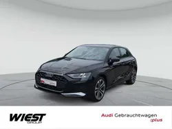 Mythosschwarz metallic Gebraucht 2024 Audi A3 Advanced Plus Limousine | 32.450 € (Guter Preis)