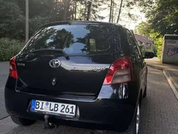 Schwarz Gebraucht 2009 Toyota Yaris Basis Kleinwagen | 2.990 € (Fairer Preis)