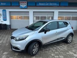 Grau Gebraucht 2017 Renault Captur Experience SUV | 5.500 €