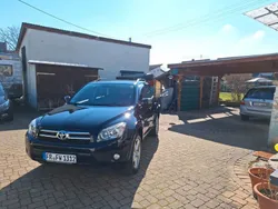 Schwarz Gebraucht 2009 Toyota RAV4 Executive SUV | 7.700 € (Etwas zu teuer)