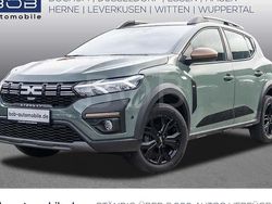 Grau Gebraucht 2024 Dacia Sandero Extreme Limousine | 18.410 €