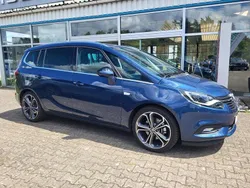 Blau Gebraucht 2017 Opel Zafira Tourer Business Innovation Van / Kleinbus | 16.590 € (Superpreis)