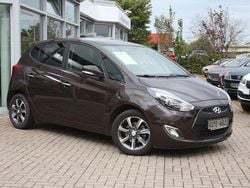 Braun Gebraucht 2016 Hyundai ix20 Kleinwagen | 13.950 € (Etwas zu teuer)