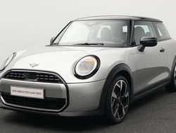 Grau Gebraucht 2024 Mini Cooper Classic Kleinwagen | 23.994 € (Guter Preis)