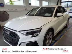 Ibisweiß Gebraucht 2022 Audi A3 e-tron S-Line Kleinwagen | 27.890 € (Etwas zu teuer)
