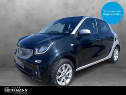Schwarz Gebraucht 2017 Smart ForFour Passion Limousine | 12.690 € (Guter Preis)