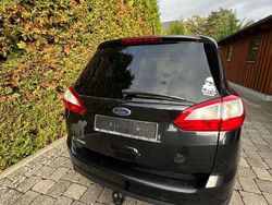 Schwarz Gebraucht 2011 Ford Grand C-Max Trend Van / Kleinbus | 2.300 € (Guter Preis)