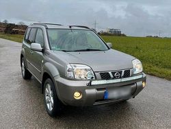 Grau Gebraucht 2006 Nissan X-Trail SUV | 4.000 € (Fairer Preis)