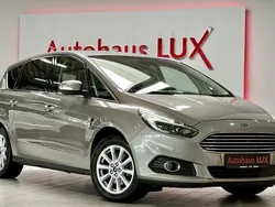 Silber Gebraucht 2016 Ford S-MAX Titanium Van / Kleinbus | 15.990 € (Fairer Preis)
