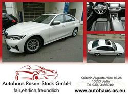 Alpinweiss (metallic) Gebraucht 2021 BMW 320 Shadowline Limousine | 25.900 € (Guter Preis)