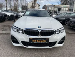 Weiß Gebraucht 2021 BMW 320 M Sport Kombi | 22.950 € (Guter Preis)