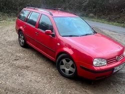 Rot Gebraucht 2000 VW Golf IV Kombi | 1.000 €