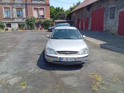 Grau Gebraucht 2001 Ford Mondeo Limousine | 500 € (Superpreis)