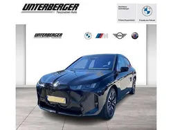 M carbonschwarz metallic Gebraucht 2025 BMW iX M Sport SUV | 106.990 €