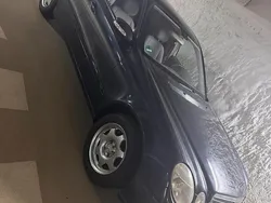 Gebraucht 2003 Mercedes E240 Limousine | 2.000 € (Fairer Preis)