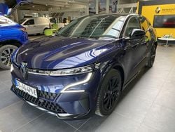 Schwarz Gebraucht 2023 Renault Mégane Techno Limousine | 28.590 € (Guter Preis)