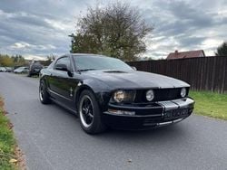 Schwarz Gebraucht 2006 Ford Mustang | 13.900 € (Etwas zu teuer)