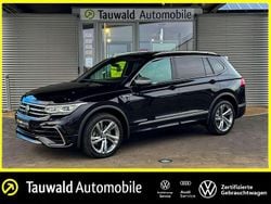 Schwarz (deep black perleffekt) Gebraucht 2024 VW Tiguan Allspace R-line SUV | 38.950 € (Fairer Preis)