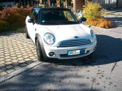 Weiß Gebraucht 2010 Mini Cooper Kleinwagen | 4.200 € (Fairer Preis)
