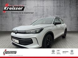 Weiß (pure white) Gebraucht 2024 VW Tiguan Goal SUV | 36.690 € (Superpreis)