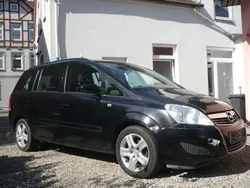 Schwarz Gebraucht 2009 Opel Zafira Edition Van / Kleinbus | 2.999 € (Superpreis)