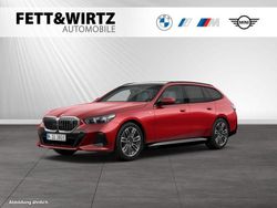 Fire red metallic Gebraucht 2025 BMW i5 M Sport Limousine | 61.499 €