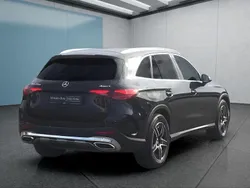 Schwarz Gebraucht 2023 Mercedes GLC200 SUV | 54.699 €