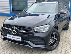 Schwarz/baltic black Gebraucht 2021 Mercedes GLC300e AMG SUV | 35.850 € (Fairer Preis)