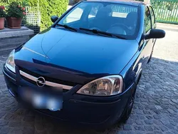 Blau Gebraucht 2004 Opel Corsa Kleinwagen | 2.000 € (Etwas zu teuer)