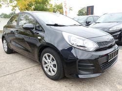 Schwarz Gebraucht 2016 Kia Rio Start Limousine | 6.990 € (Superpreis)