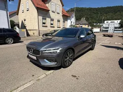 Osmium grey Gebraucht 2019 Volvo V60 Inscription Kombi | 12.990 € (Teuer)
