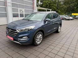 Blau Gebraucht 2017 Hyundai Tucson Advantage SUV | 16.990 € (Fairer Preis)