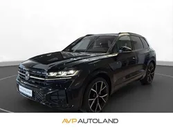 Grenadillschwarz metallic Neu 2025 VW Touareg Style SUV | 86.890 € (Superpreis)
