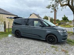 Grau Gebraucht 2022 VW Multivan Van | 53.499 €