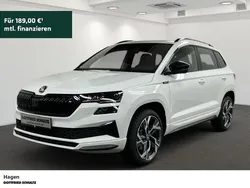 Weiß Gebraucht 2025 Skoda Karoq SportLine SUV | 38.880 € (Teuer)