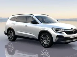 Weiß Gebraucht 2024 Renault Espace Iconic Van / Kleinbus | 43.280 €