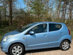 Blau Gebraucht 2011 Suzuki Alto Kleinwagen | 2.500 € (Fairer Preis)
