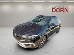 Schwarz Gebraucht 2024 Fiat Tipo Cross Limousine | 23.990 € (Fairer Preis)