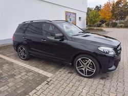 Schwarz Gebraucht 2017 Mercedes GLE350 SUV | 40.900 € (Etwas zu teuer)