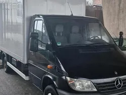 Schwarz Gebraucht 2006 Mercedes Sprinter Van | 9.000 € (Fairer Preis)