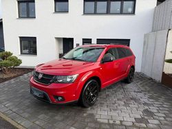 Rot Gebraucht 2015 Fiat Freemont Black Code SUV | 14.999 €