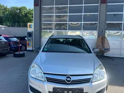 Silber Gebraucht 2009 Opel Astra Edition Kombi | 1.600 € (Superpreis)