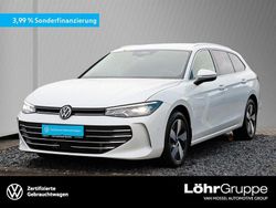 Oryxweiß perlmutteffekt Gebraucht 2025 VW Passat Business Kombi | 33.980 € (Fairer Preis)