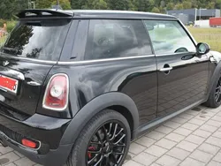 Schwarz Gebraucht 2009 Mini John Cooper Works Kleinwagen | 10.900 €