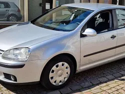Gebraucht 2005 VW Golf IV Trendline Limousine | 2.000 € (Etwas zu teuer)
