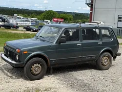 Grün Gebraucht 2011 Lada niva SUV | 2.600 €