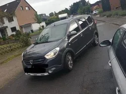 Grau Gebraucht 2015 Dacia Lodgy Stepway Van / Kleinbus | 6.000 € (Guter Preis)